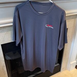 Gray Men's T-Shirt. Size XL. Listing 18119
